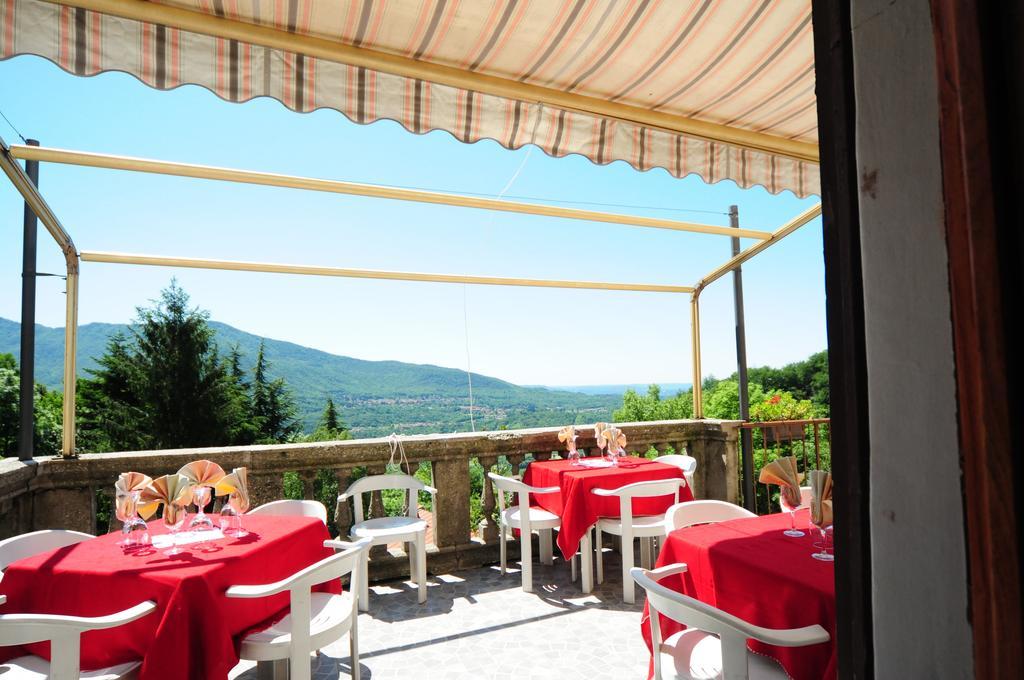 Locanda Del Pittore Arcumeggia Bagian luar foto